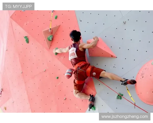 成都攀岩队荣获全国攀岩灵活性排行榜第二名展现实力与潜力