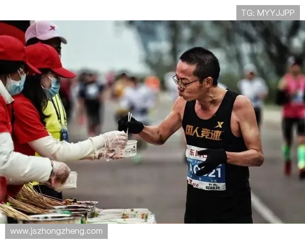 成都飞盘队在马拉松大满贯中的速度表现分析与点评